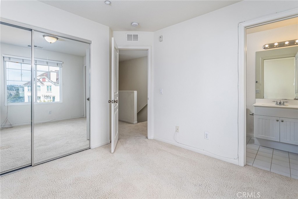 755 Harbor Cliff Way Unit: 110