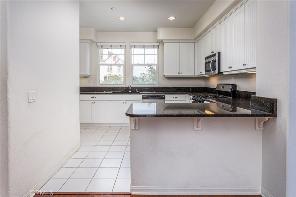 755 Harbor Cliff Way Unit: 110