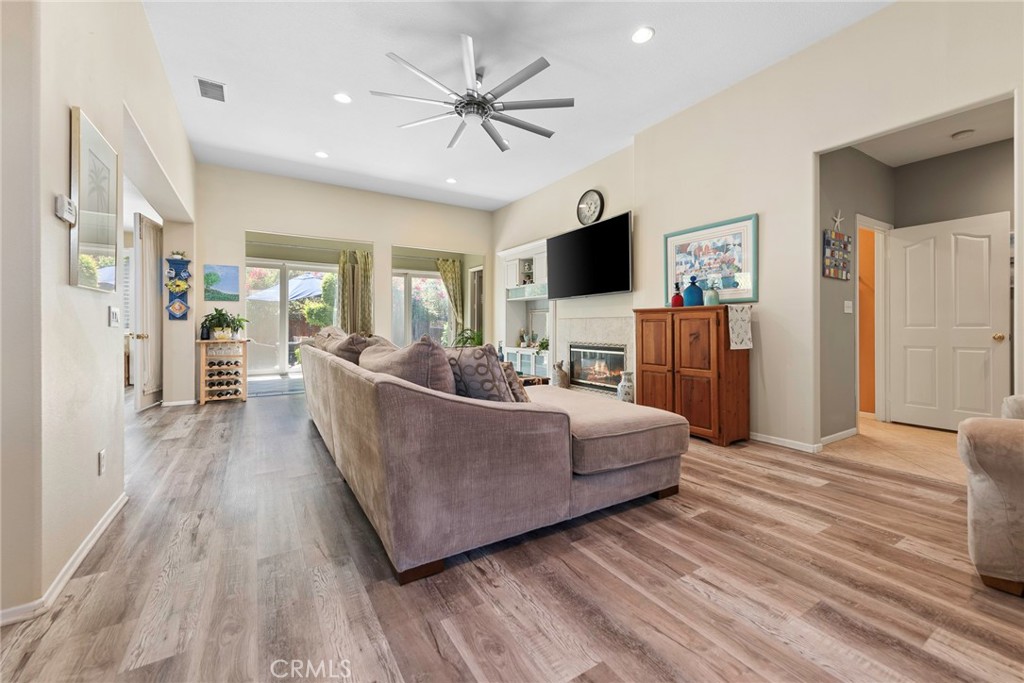 9399 Shadowgrove Drive