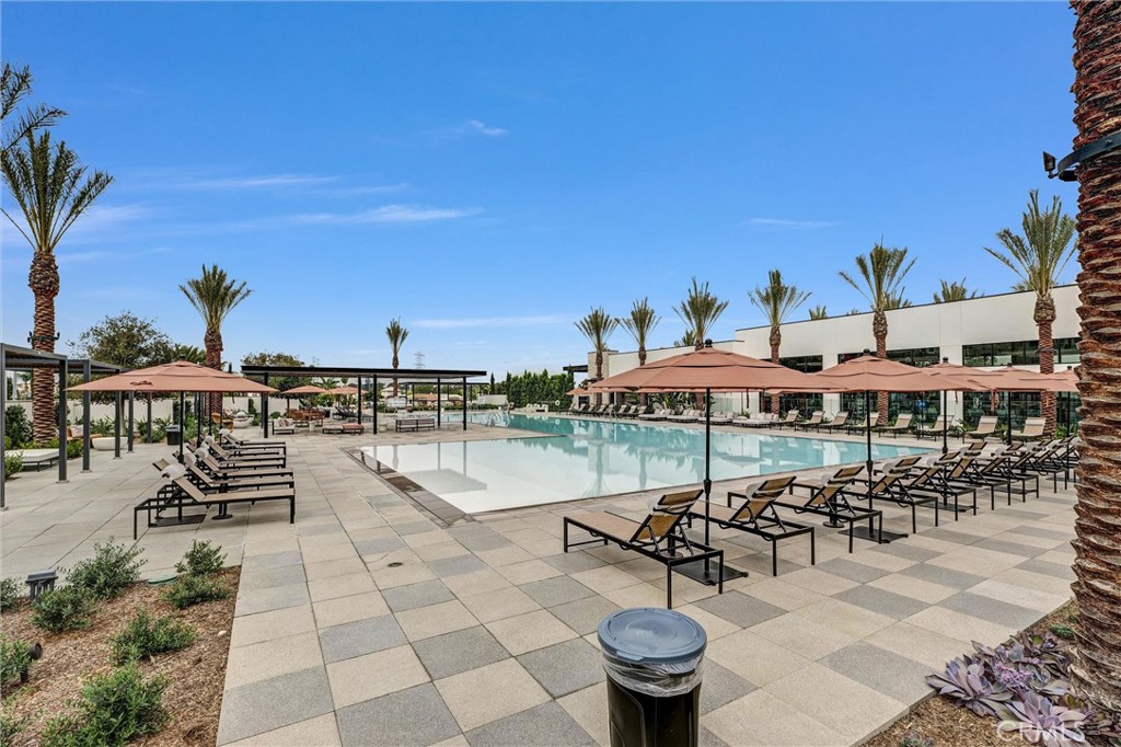 905 Poppy Court Court