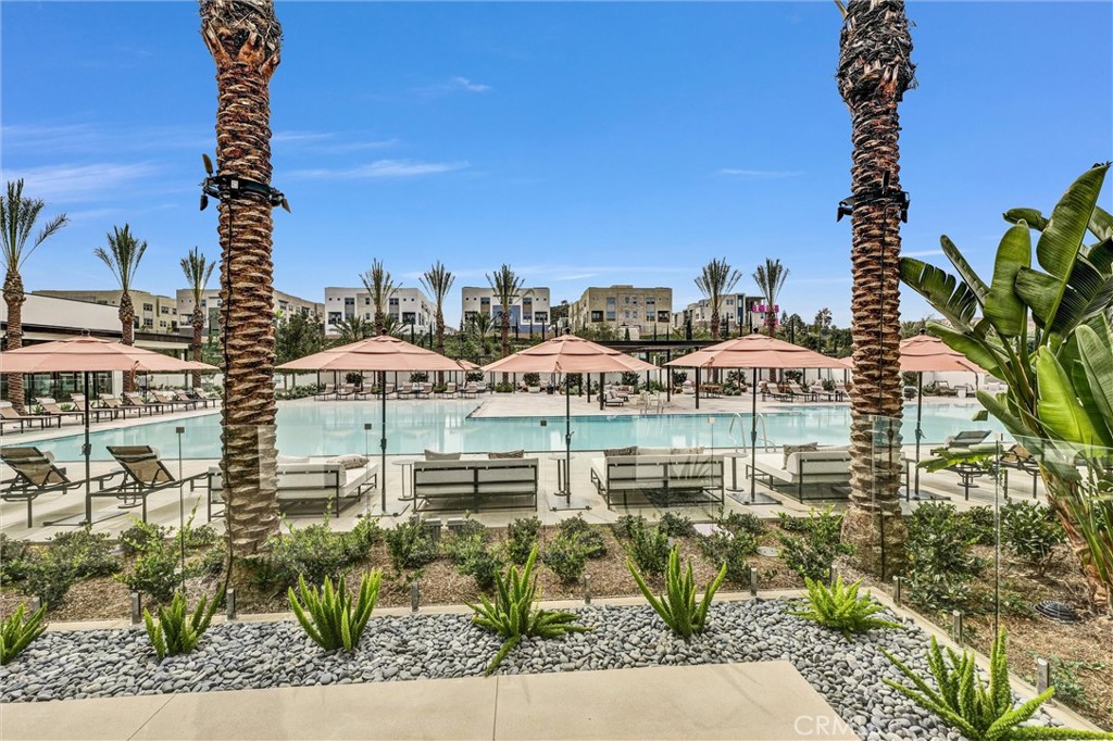 905 Poppy Court Court