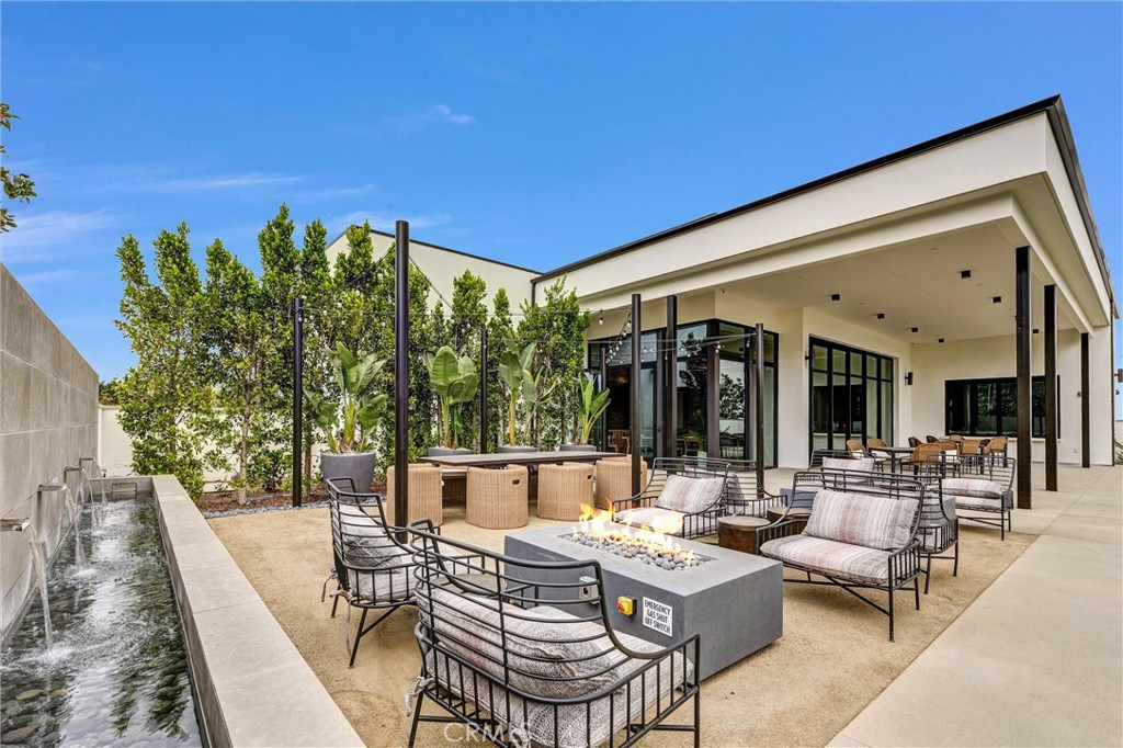 905 Poppy Court Court