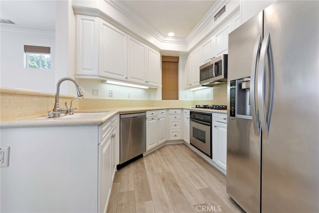 72 Westwind Drive