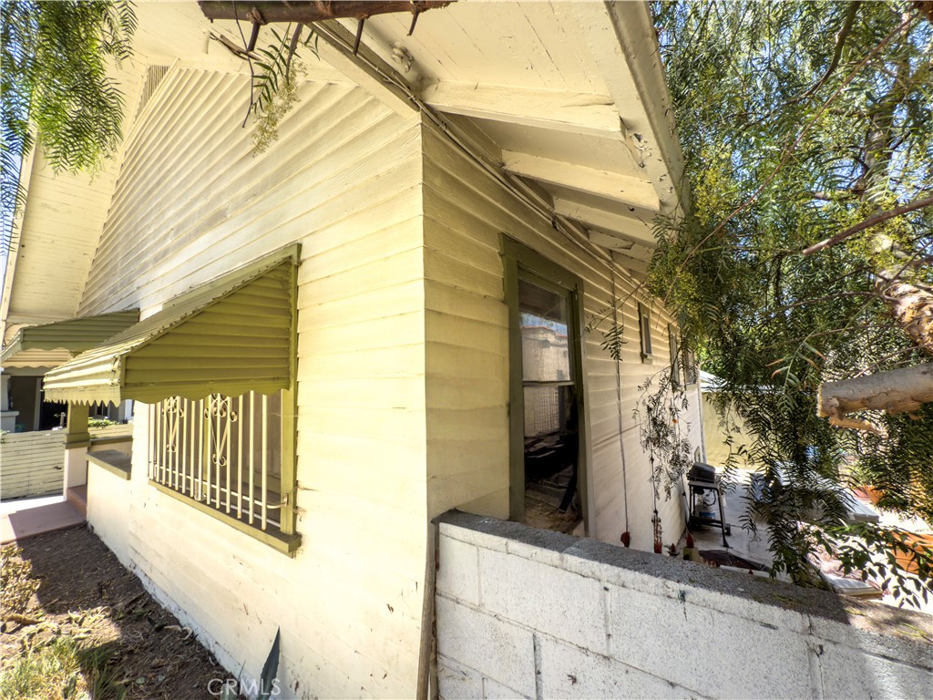 3621 Griffin Avenue