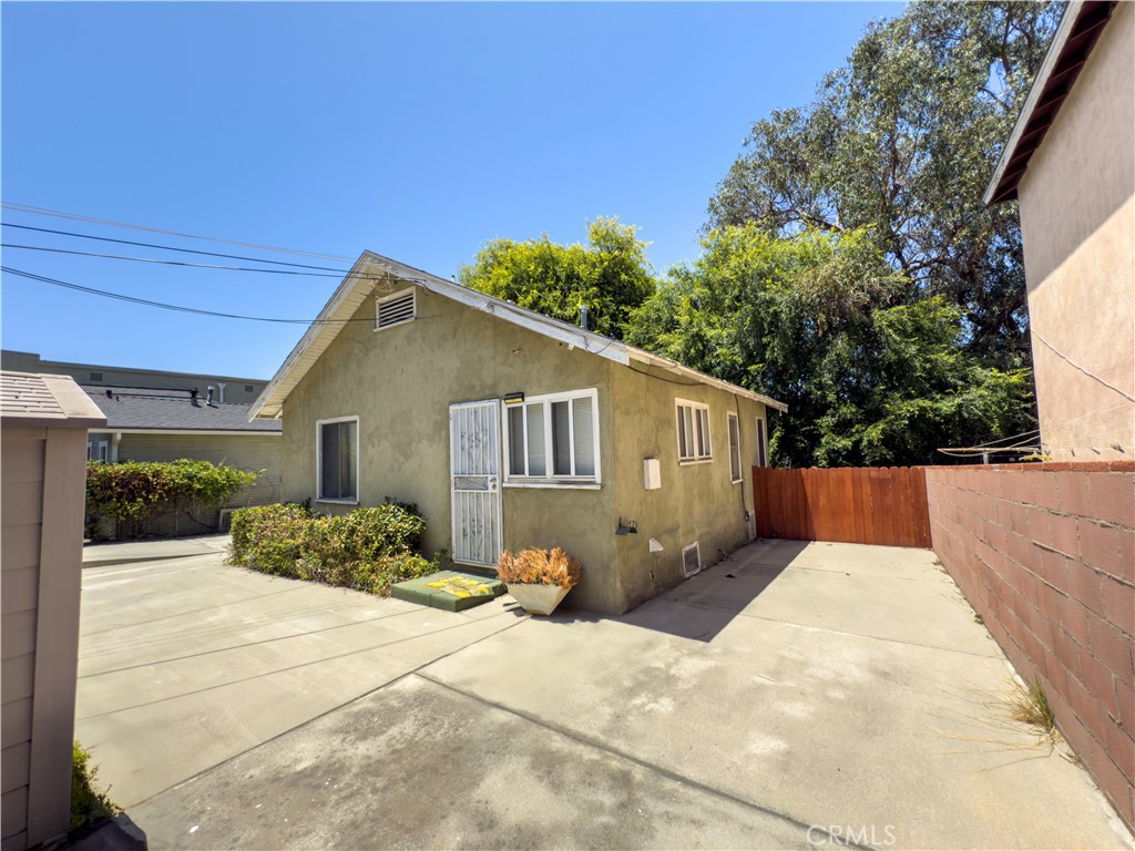 3621 Griffin Avenue
