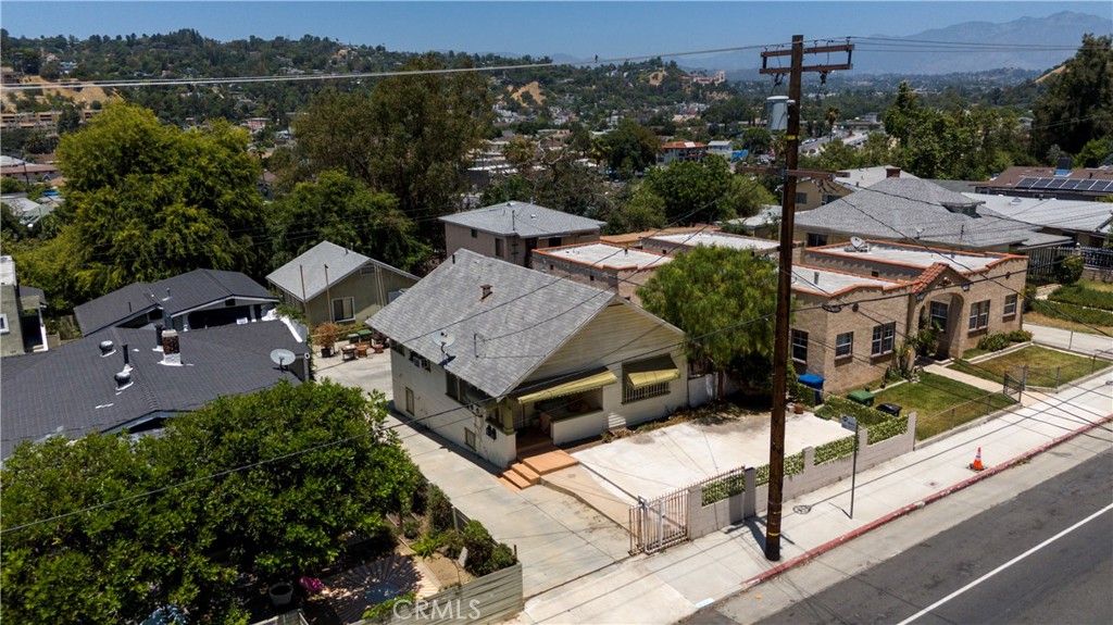 3621 Griffin Avenue