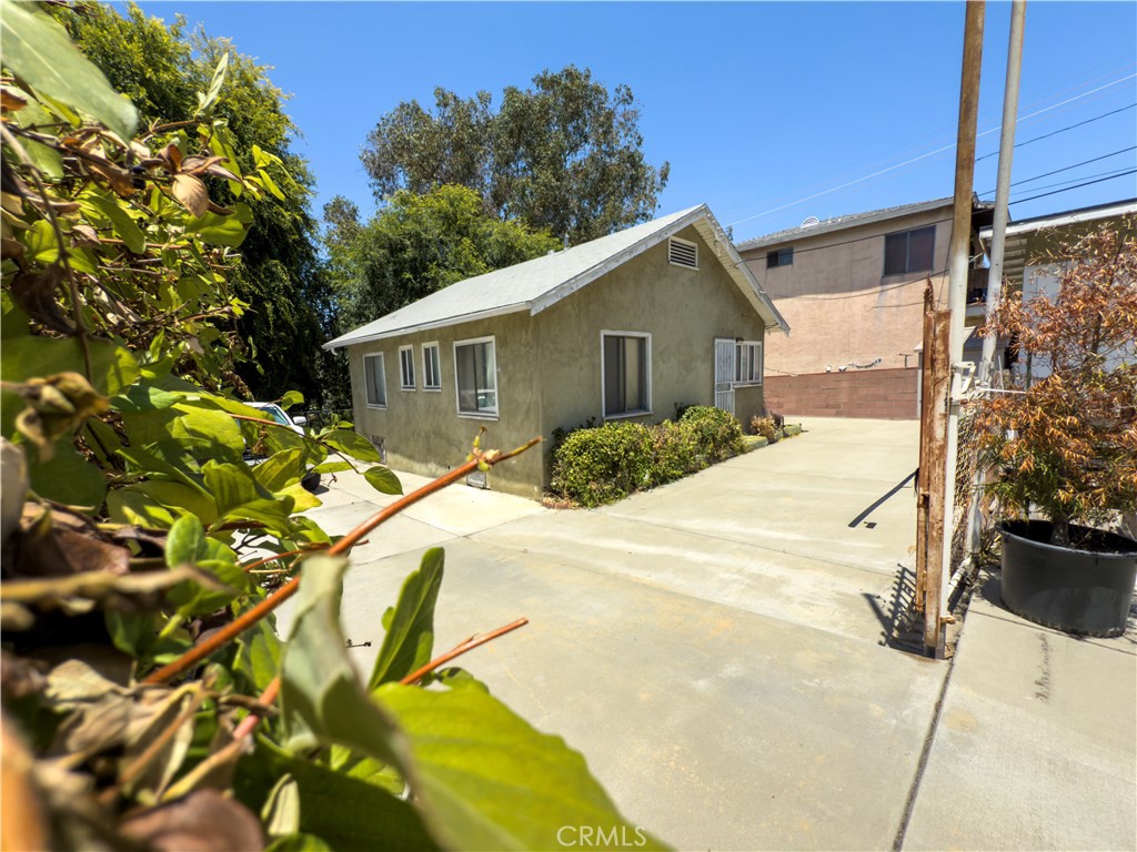 3621 Griffin Avenue