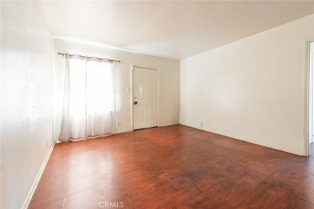1132 E 65th Street