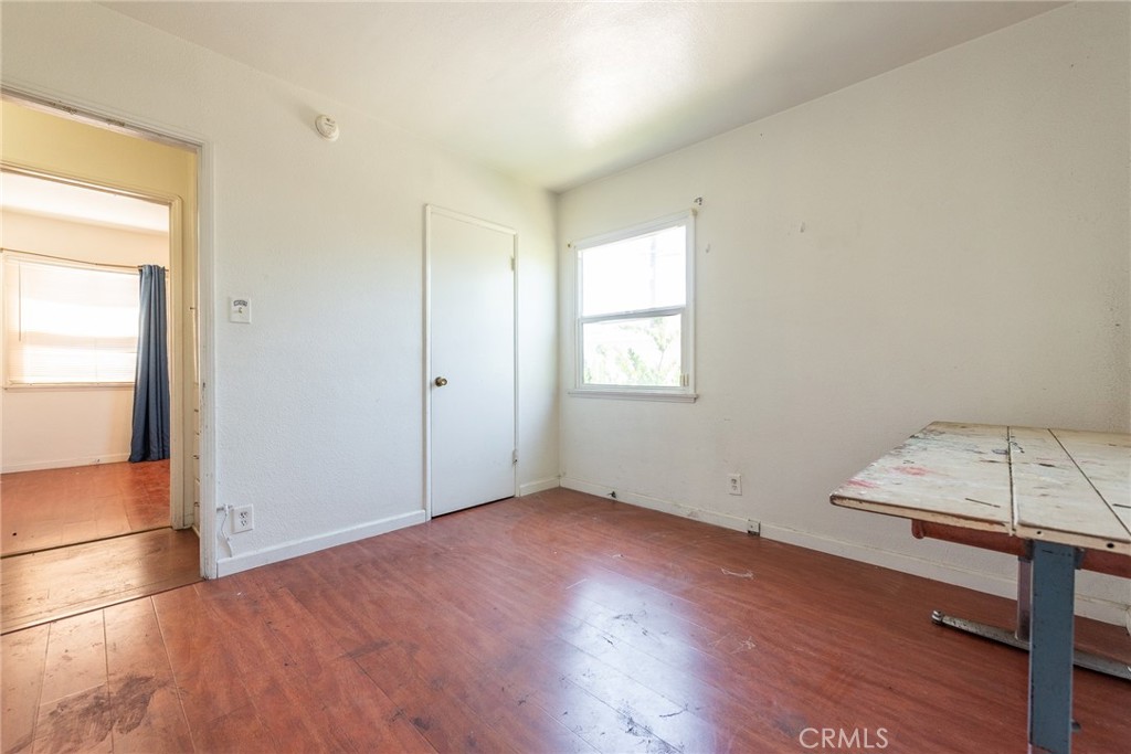 1132 E 65th Street