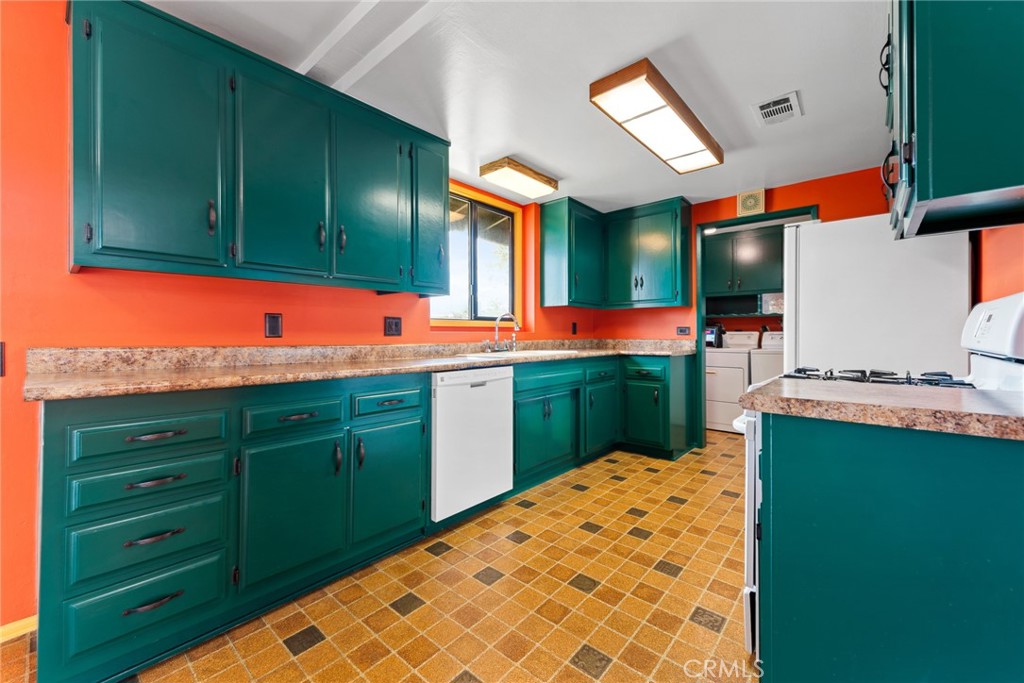 15815 Lone Ridge Place