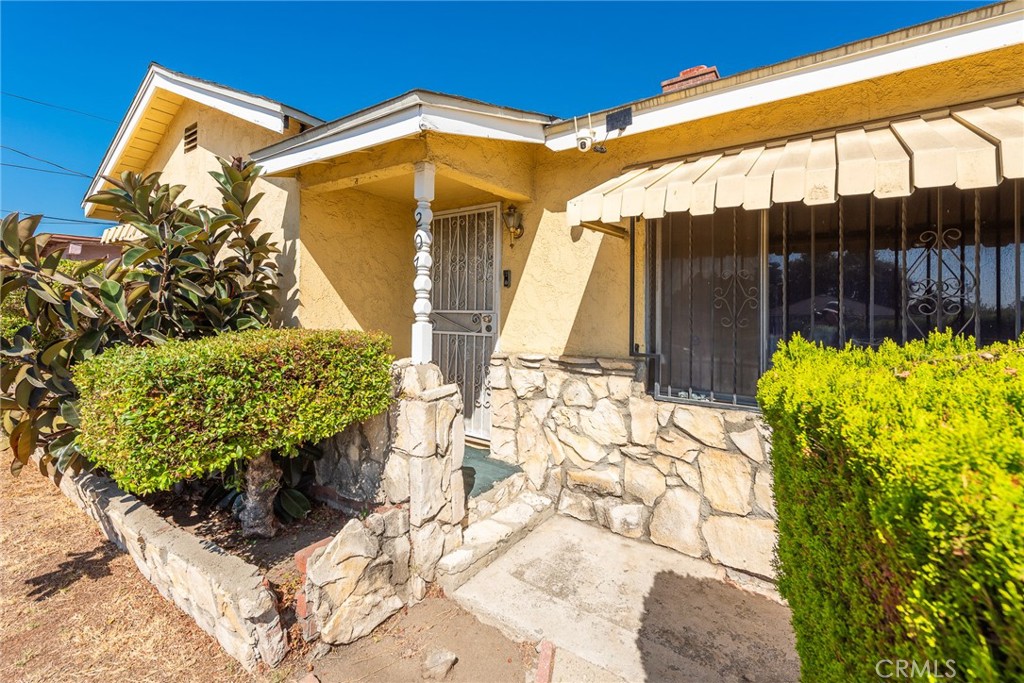 207 Los Angeles Avenue