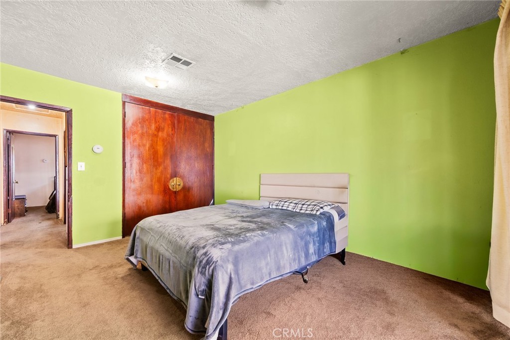 207 Los Angeles Avenue