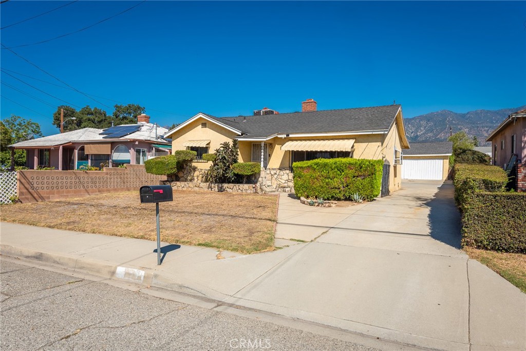 207 Los Angeles Avenue