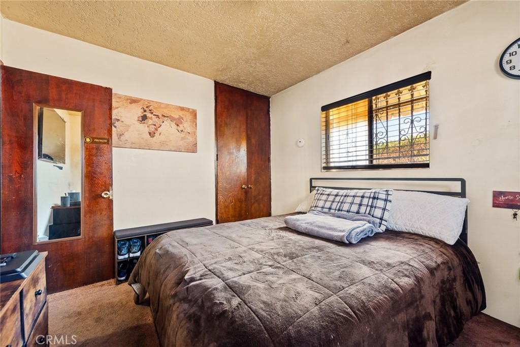 207 Los Angeles Avenue