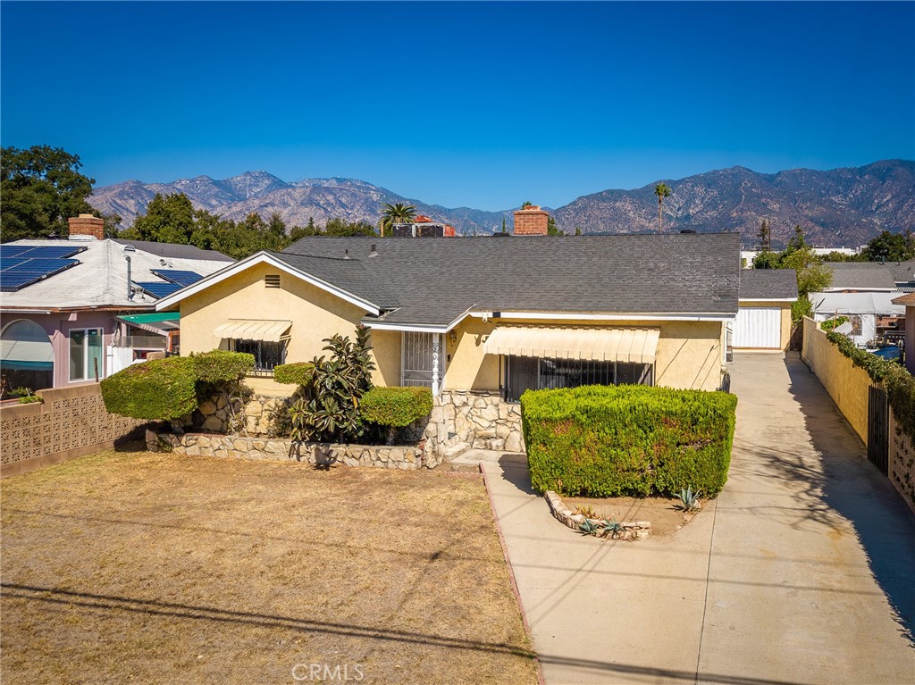 207 Los Angeles Avenue