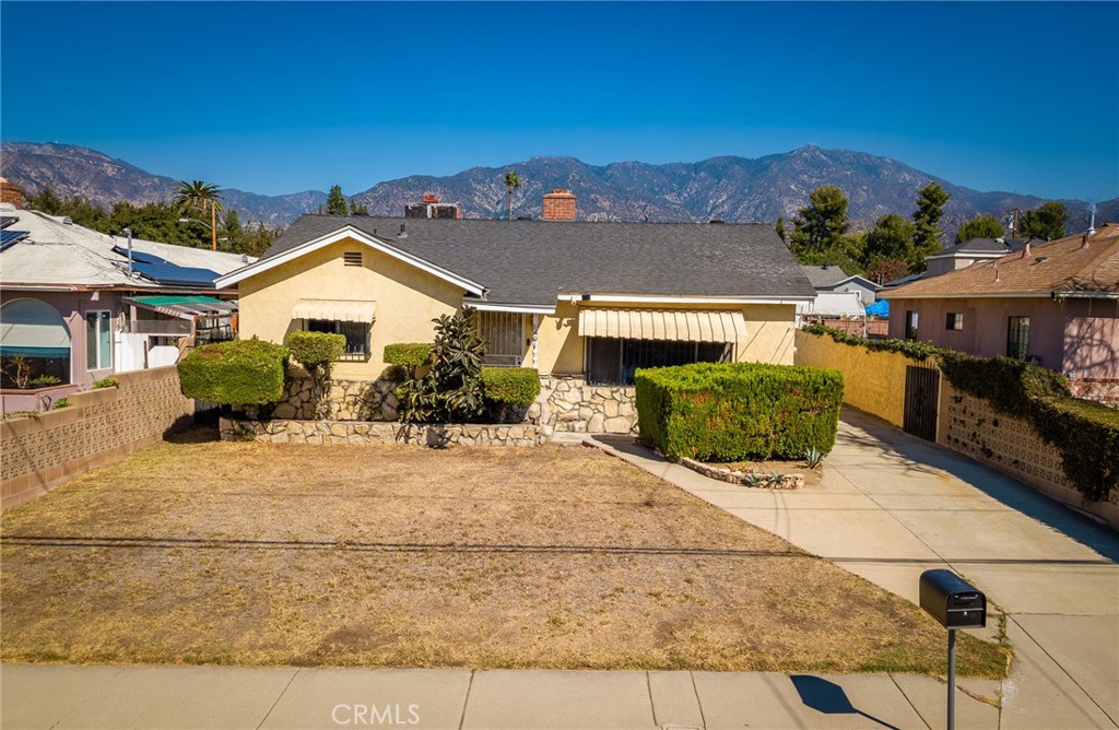 207 Los Angeles Avenue