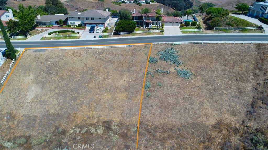 1729 Derringer Lane