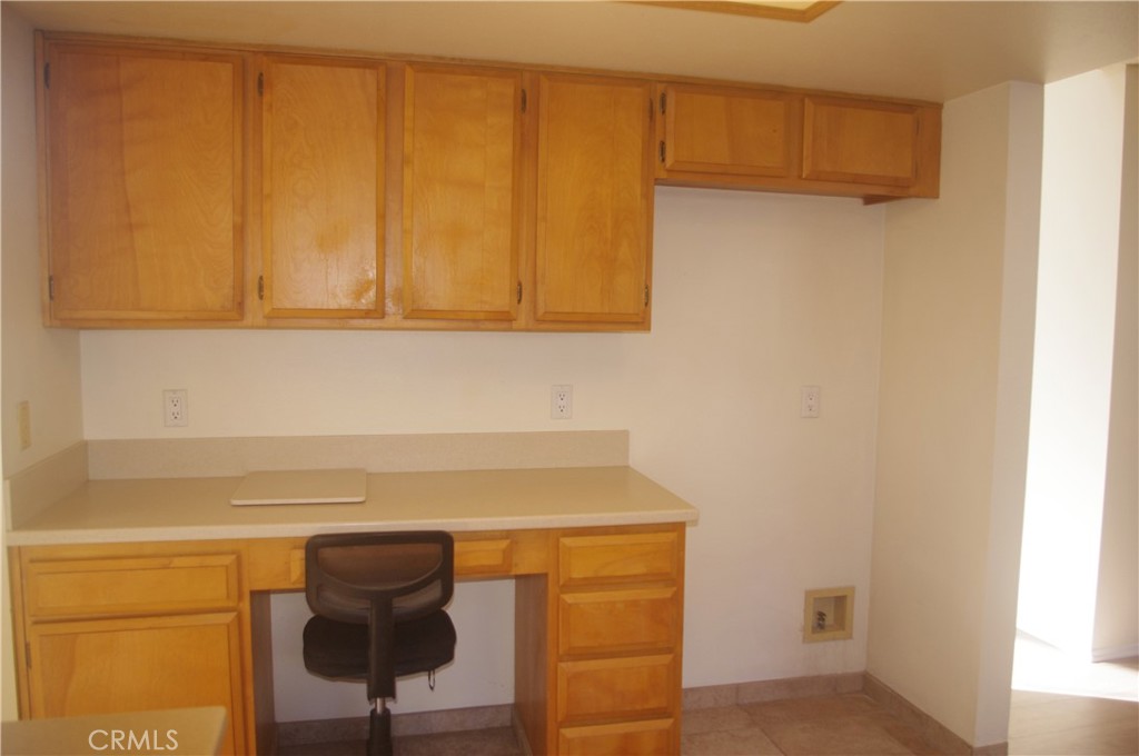 421 S Flower Avenue A