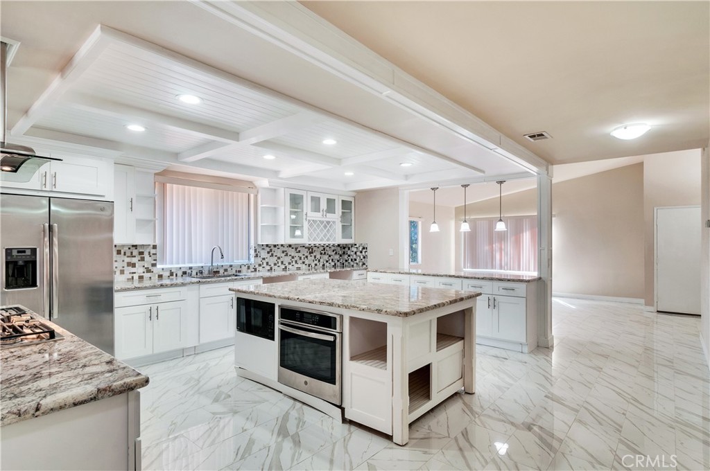 1612 Kiowa Crest Drive