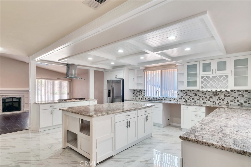 1612 Kiowa Crest Drive