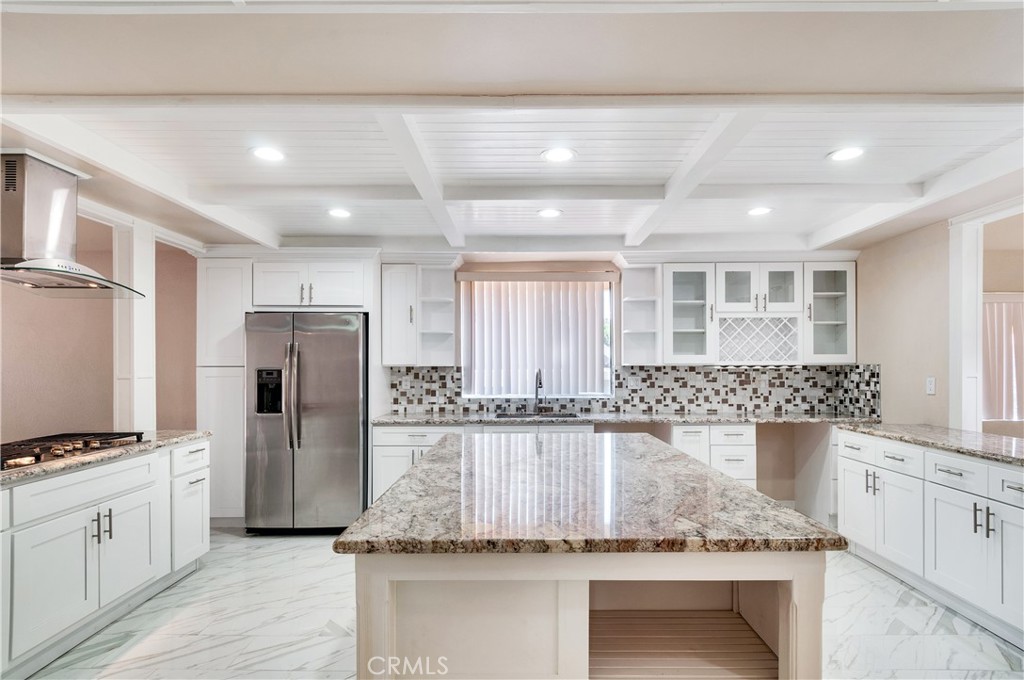 1612 Kiowa Crest Drive