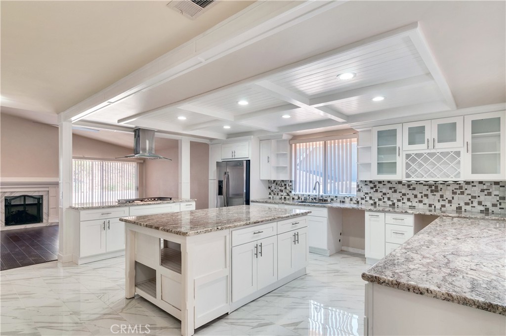 1612 Kiowa Crest Drive