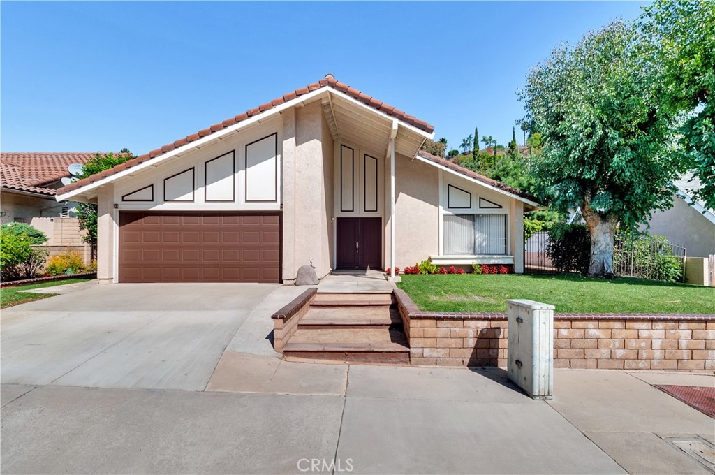 1612 Kiowa Crest Drive