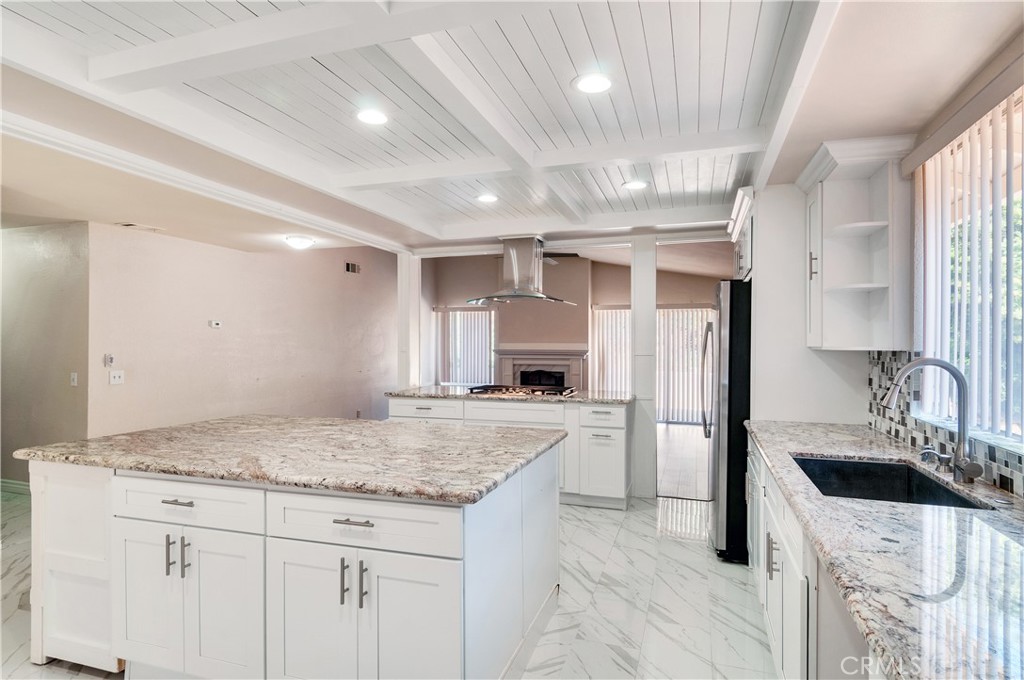 1612 Kiowa Crest Drive