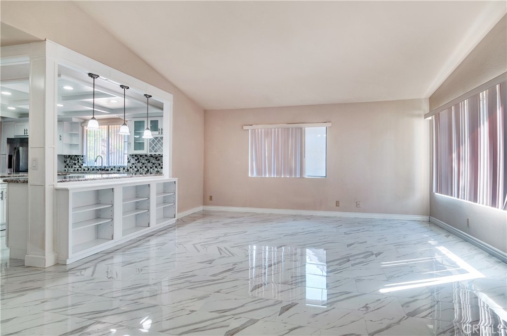 1612 Kiowa Crest Drive