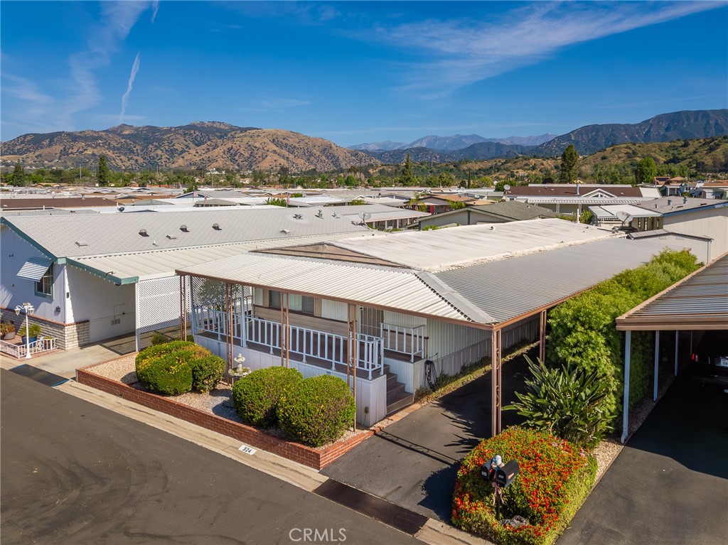 4095 Fruit Street 324