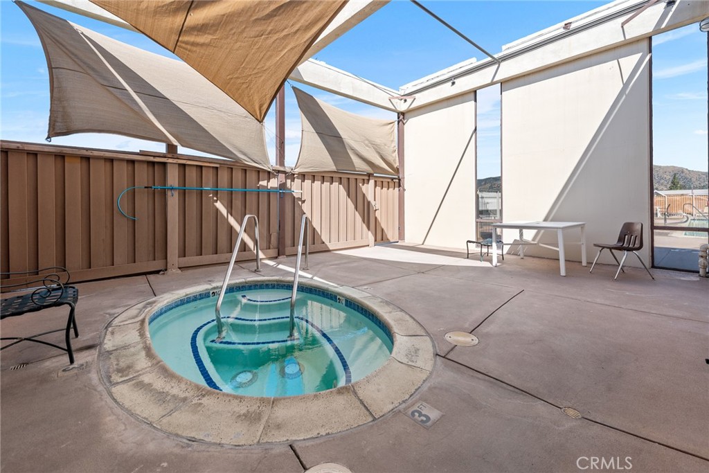 4095 Fruit Street 324