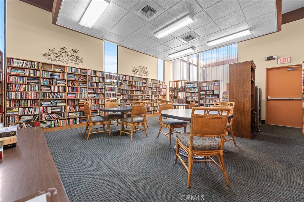 4095 Fruit Street 324