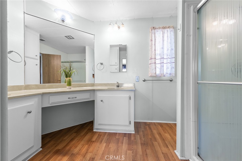 4095 Fruit Street 324