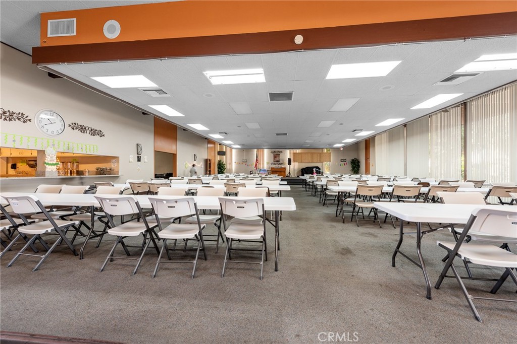 4095 Fruit Street 324