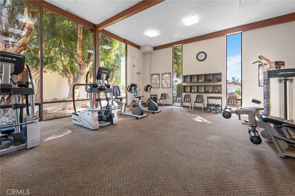 4095 Fruit Street 324