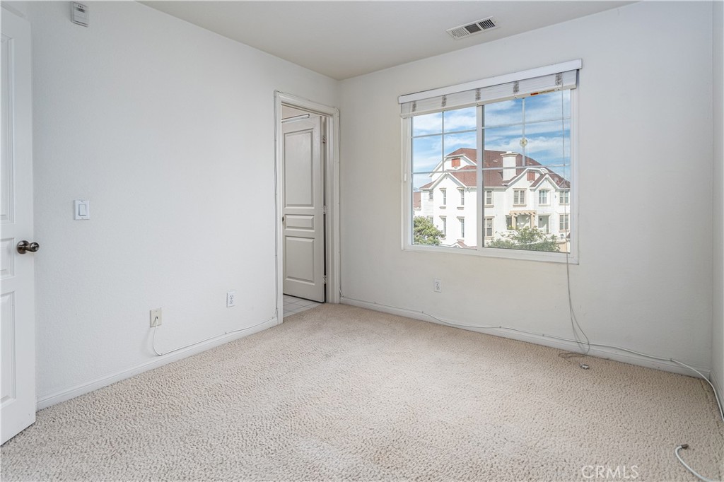 755 Harbor Cliff Way 110