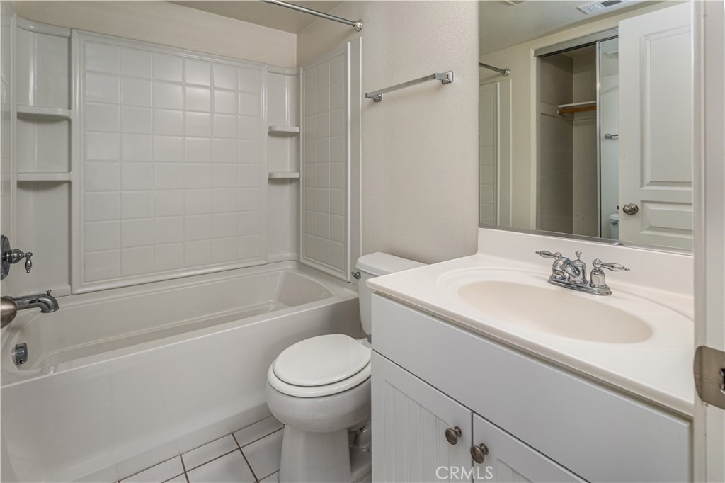 755 Harbor Cliff Way 110