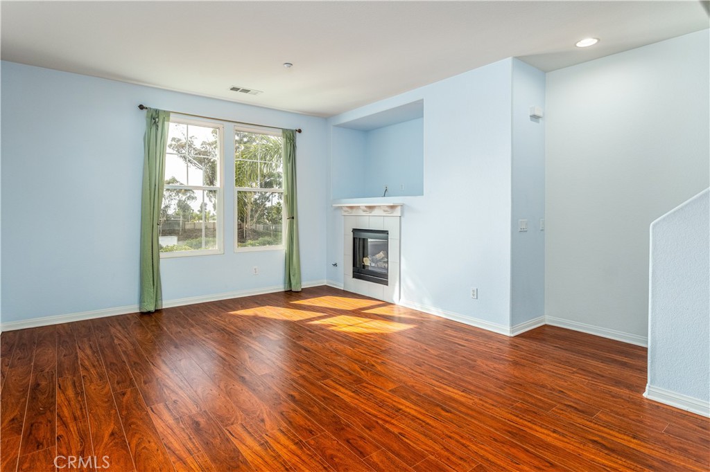 755 Harbor Cliff Way 110