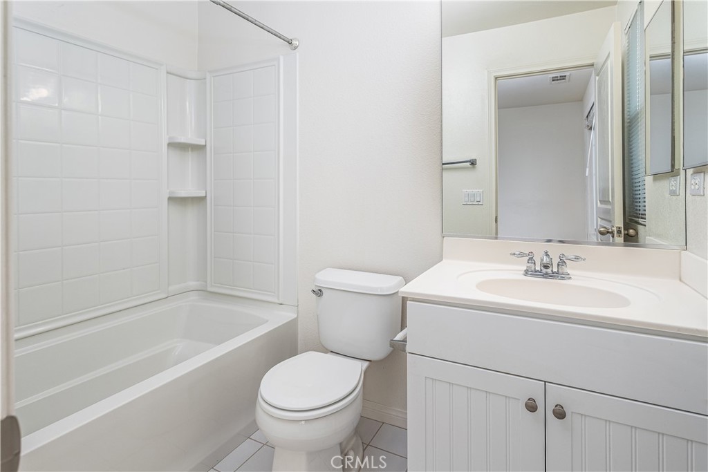 755 Harbor Cliff Way 110