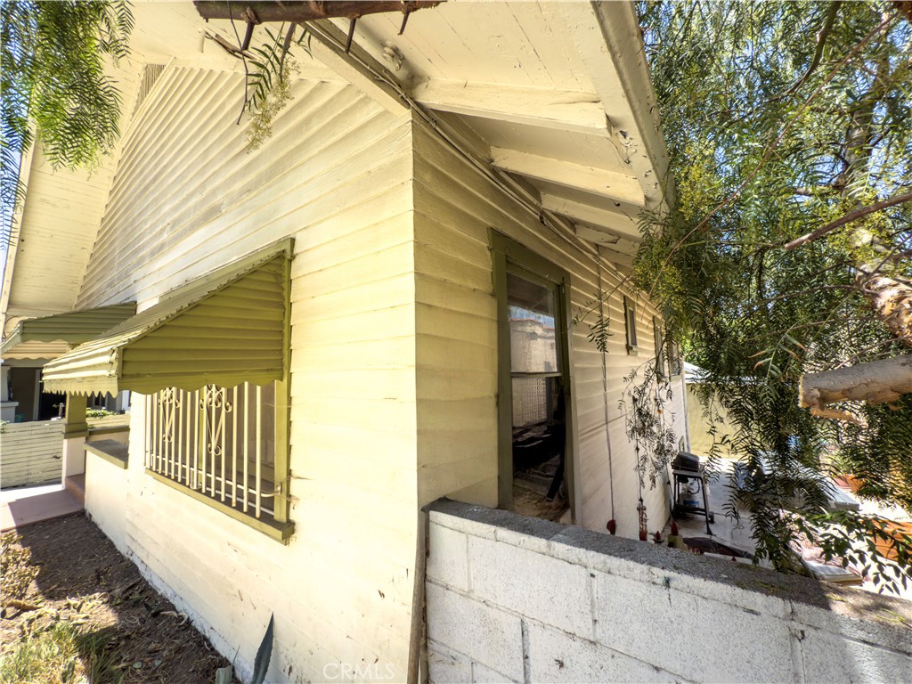 3621 Griffin Avenue