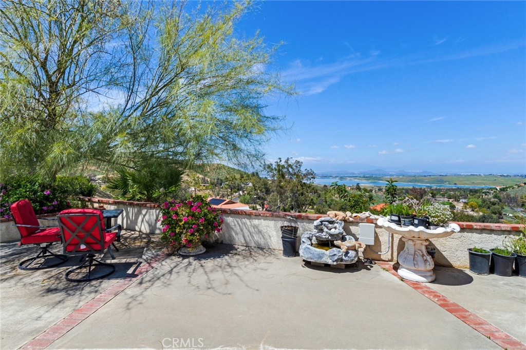 21798 Ridgedale Drive