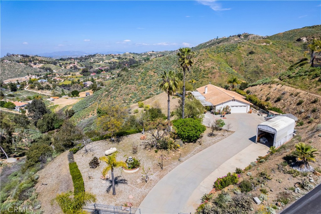 21798 Ridgedale Drive