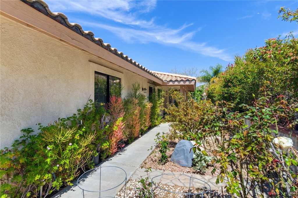 21798 Ridgedale Drive