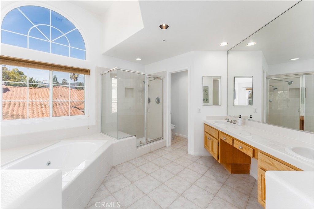 1587 Spyglass Drive