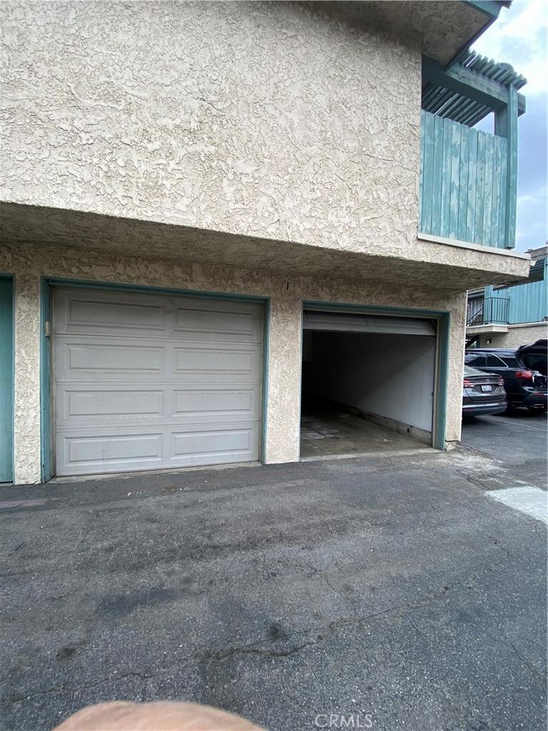 2530 Gonzaga Lane