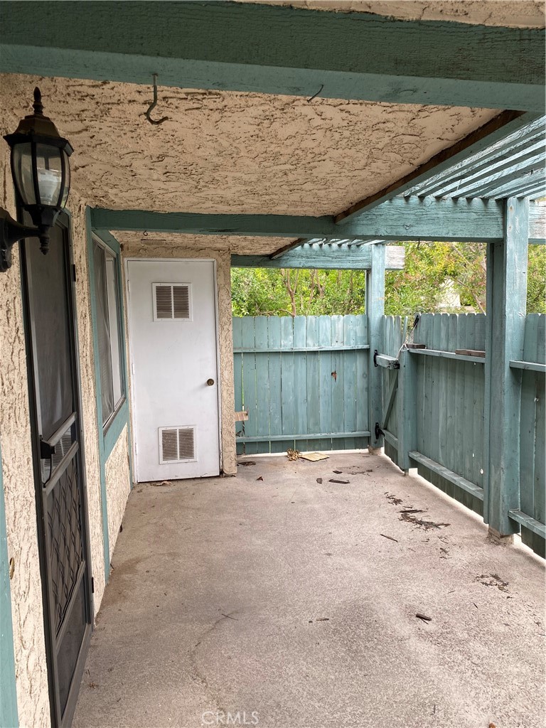 2530 Gonzaga Lane