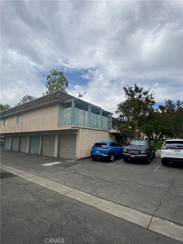 2530 Gonzaga Lane