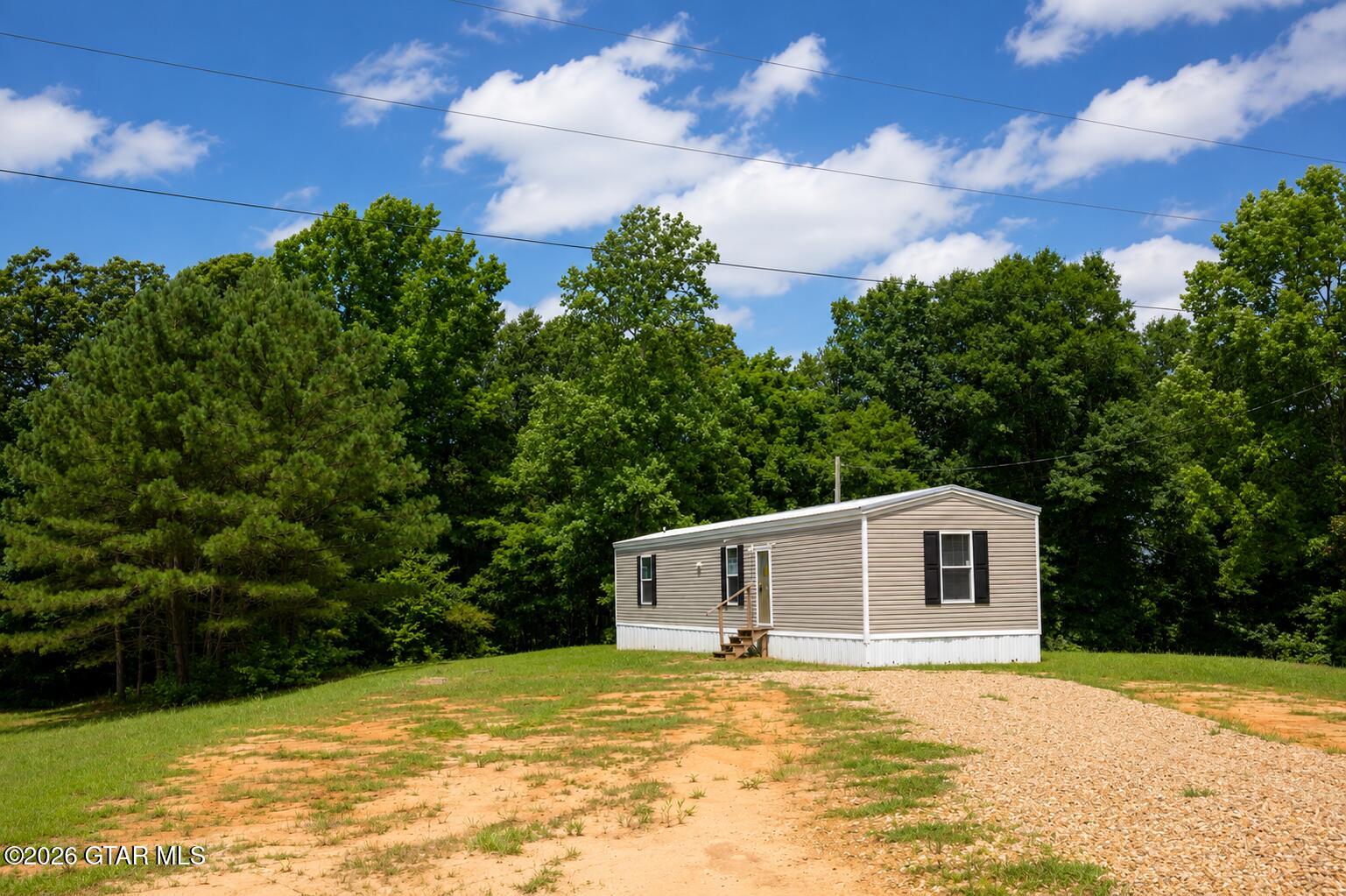899 Starkes Road