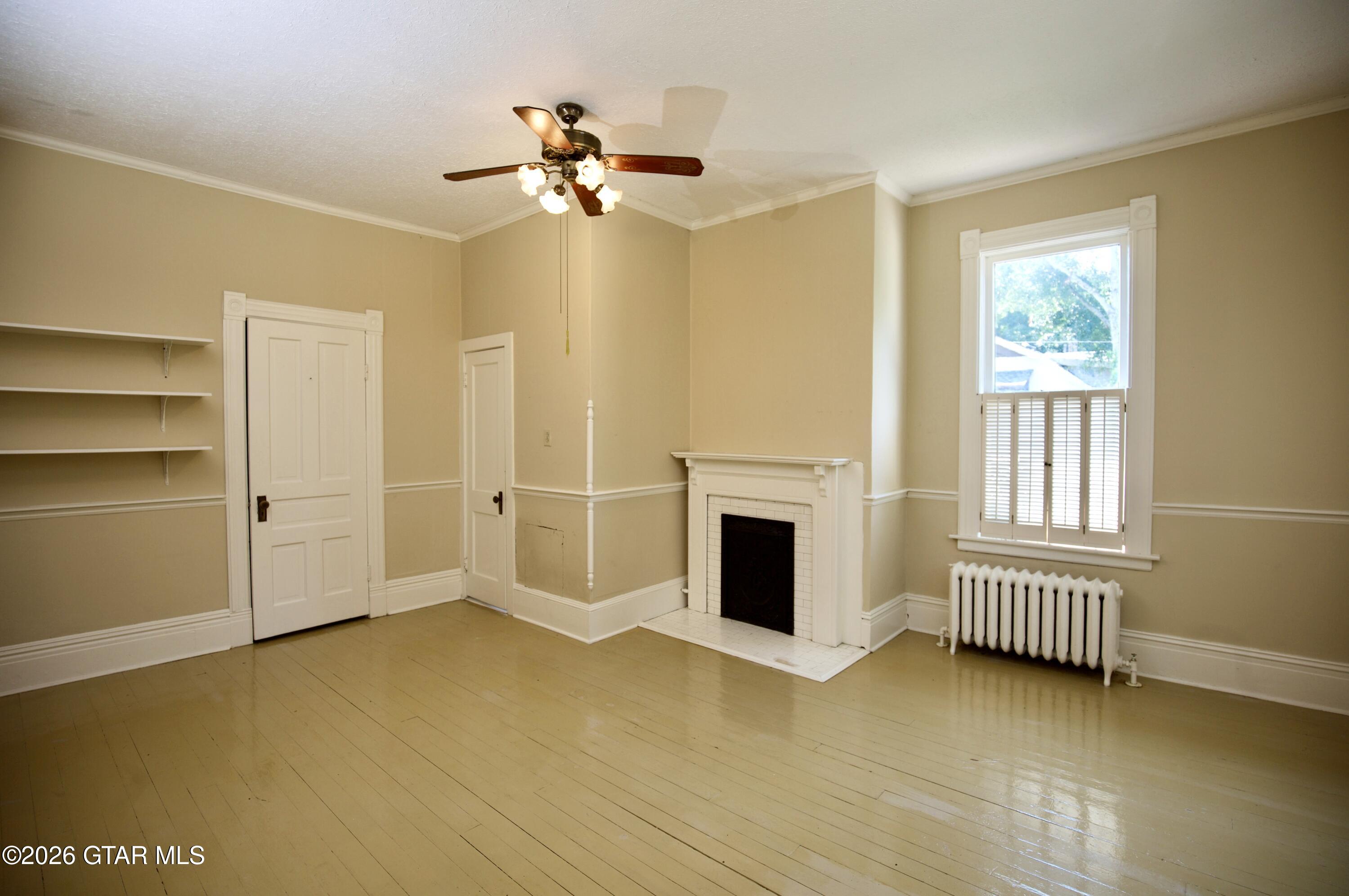 1001 10th Street N