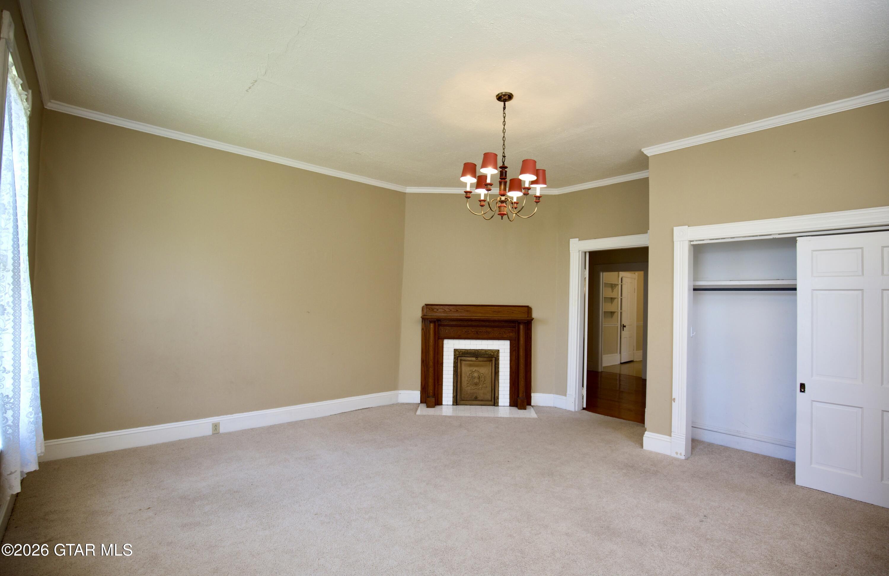 1001 10th Street N